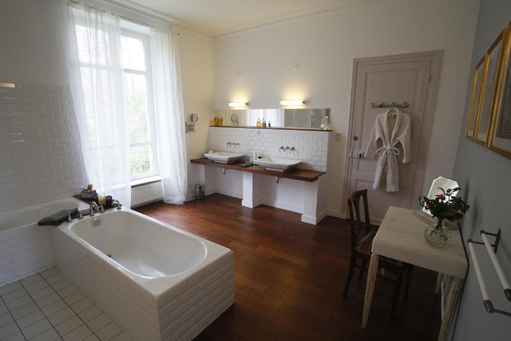 Chateau De Penfrat Gouesnach Zimmer foto